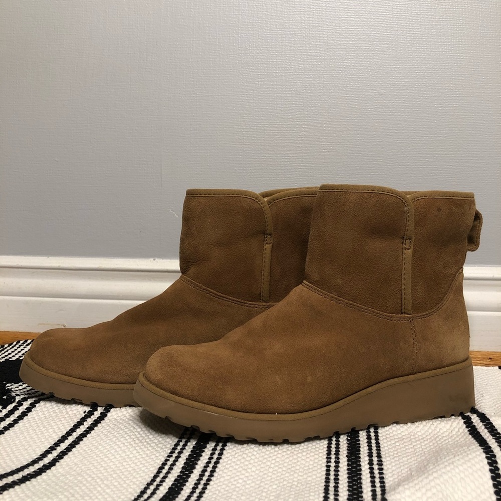 Women’s UGG boots